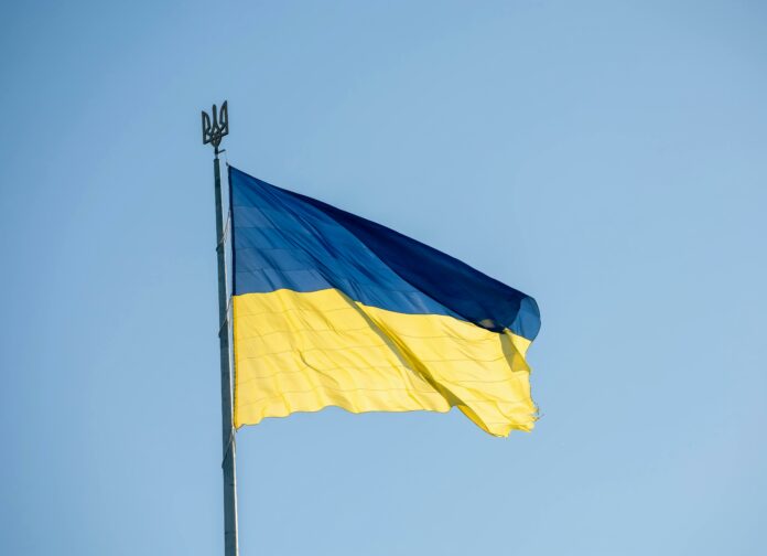 Foto: Ukrainsk flagg. Yana Leonenko, Pexels