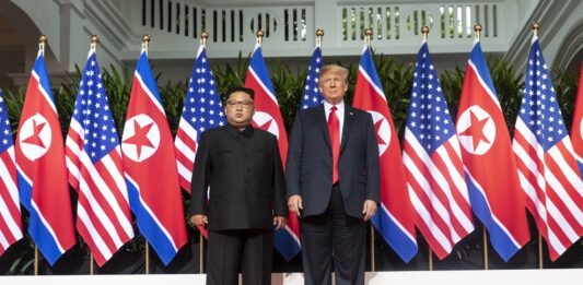 Trump Kim Jong Un
