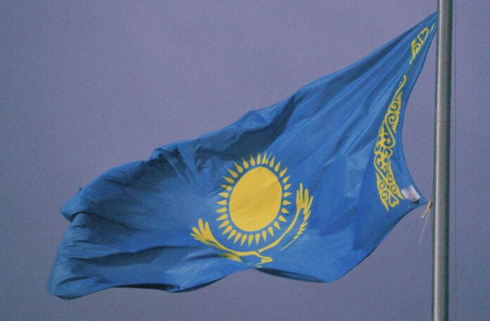 Kazakhstan flagg.