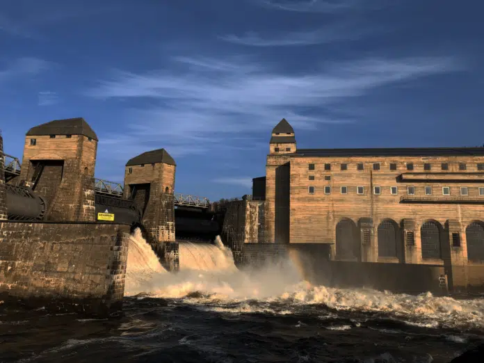 Strøm-Norge-Vannkraft-kraftverk-foss-strømpriser-norske-strømpris