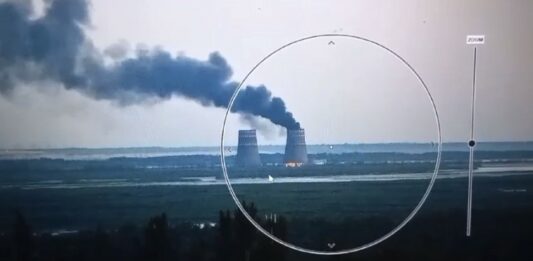 Brann på det russisk okkuperte atomkraftverket i zaporizjzja.