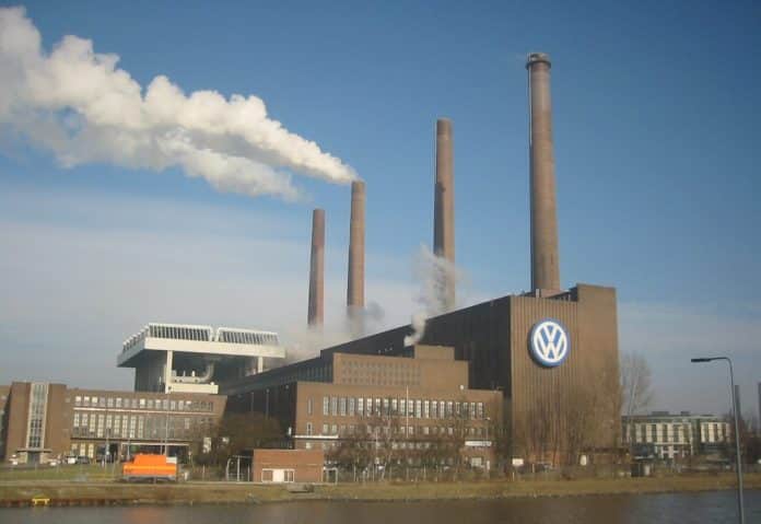 Volkswagen-Wolfsburg-VW-Tysk-bil