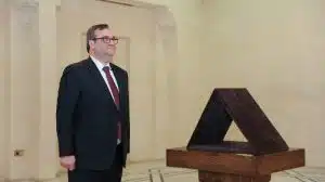 Syria-sentralbanksjef-syrisk