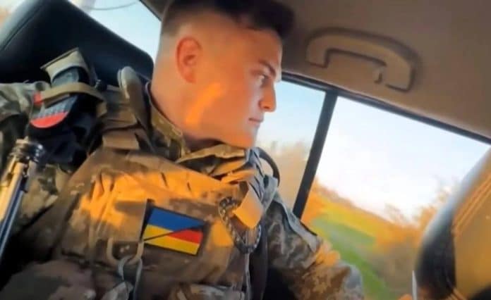 AfD-Ukraina-frivillig-soldat-ekskludert-tysk