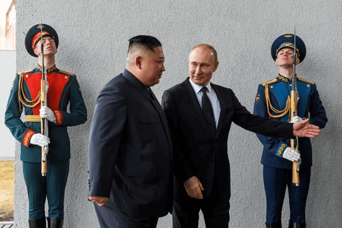 Putin-Kim-Nord-Korea-inngang-livvakter