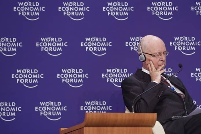 WEF-Klaus-foto