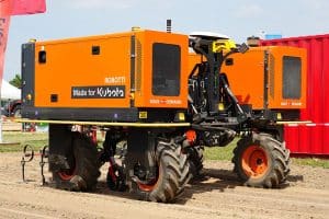 Dansk-robot-landbruk-Agrointelli-Robotti