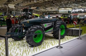 Selvkjørende-traktor-AGXEED-Agritech