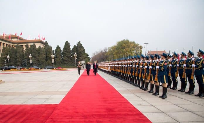 Trump-Xi-Kina-USA-parade-inspeksjon-soldater-G2-stormakter