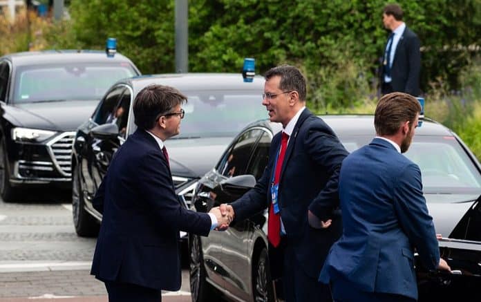 Romania-forsvarsminister-NATO