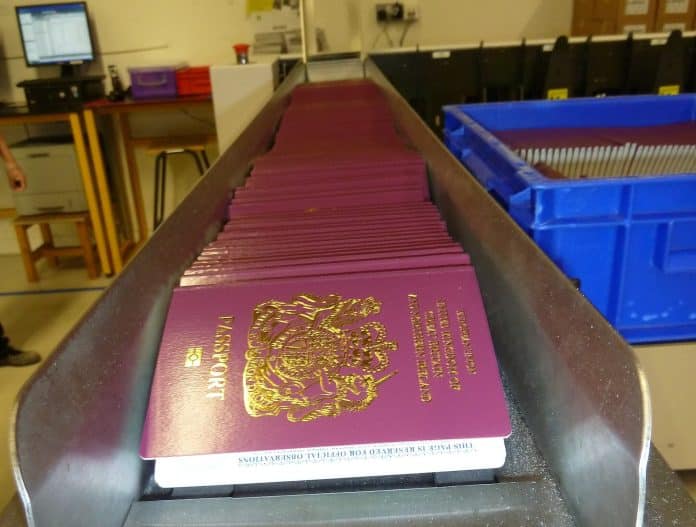 Britiske-pass-produksjon-ID-kort-england