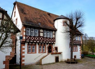 Folklore og nasjonalisme: Fra tradisjon til propaganda