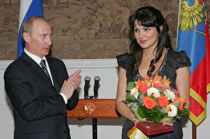 Operasanger-soprano-russisk-putin