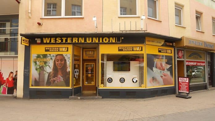 Dortmund,_Western_Union_Brückstraße Western-Union-tyskland-filial-penger-pengeoverføring-stablecoin-money