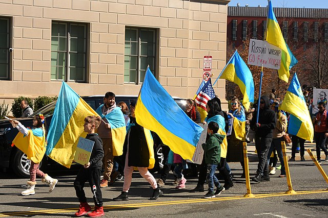 Protests_Against_War_in_Ukraine_030_-_Parade_of_Ukrainian_Flags_(51909298675)