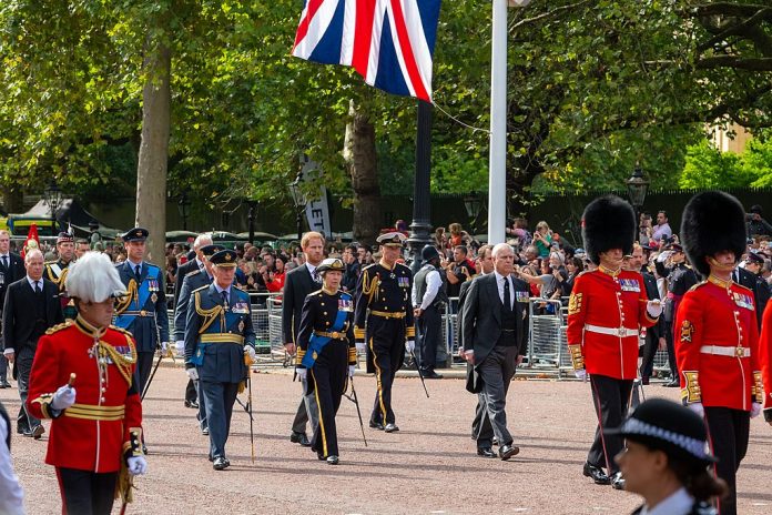 Andrew-Buckingham-palace