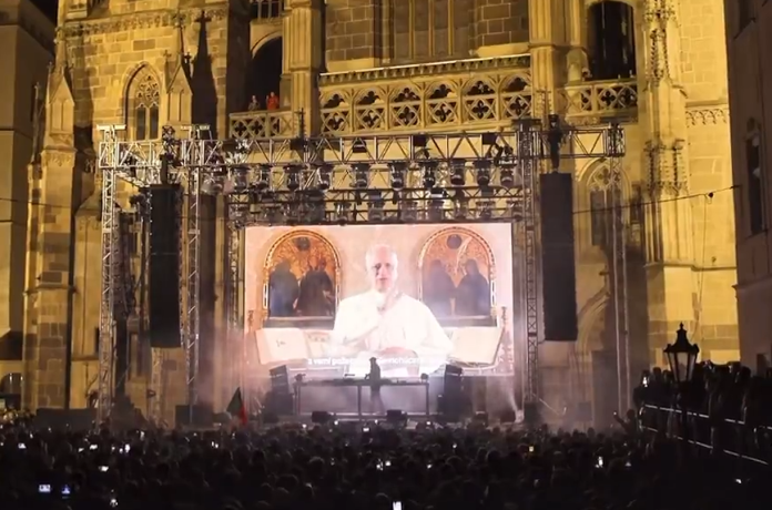 Pave-Leo-rave-fest-party