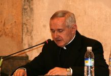 Dialog som våpen: Den tauranske doktrinen i en verden preget av krig 🔒