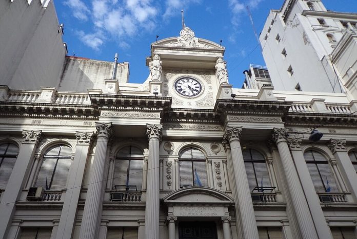 Sentralbank-Argentina-penger-valuta-peso