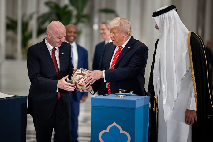 Geopolitikken-bak-sport-brød-og-sirkus-underholdning-makt-penger-saudi-gulf-stater-infantino-FIFA-Trump