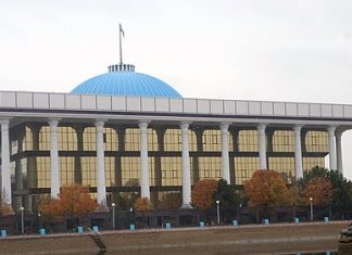 Usbekistan som Eurasias diplomatiske knutepunkt