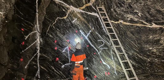 Grønland-gullgruve-gruve-Amaroq