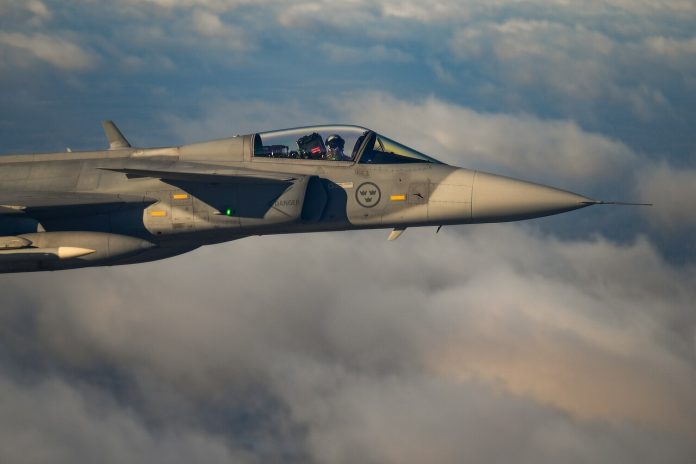 Sverige-Gripen-Saab