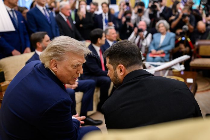 Trump-Donald-Ukraina-det-ovale-kontor-hvite-hus-USA