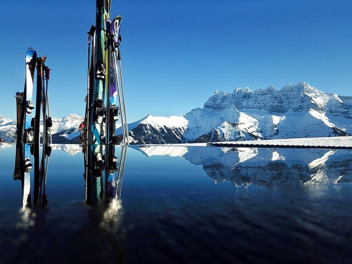 Ski-Sveits-skistaver-utstyr