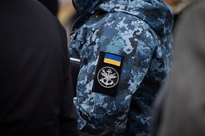 Ukraina-Sjø-forsvar-uniform