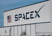 Google leier datakraft fra SpaceX for ti milliarder i måneden SpaceX-Elon-Space-X-HQ-Florida