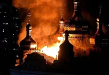 Historisk kloster i brann: Kirkeleder kaller Putin «Kremls antikrist»