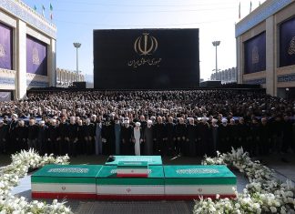 Sorg, makt og lojalitet i Khameneis gravfølge 🔒