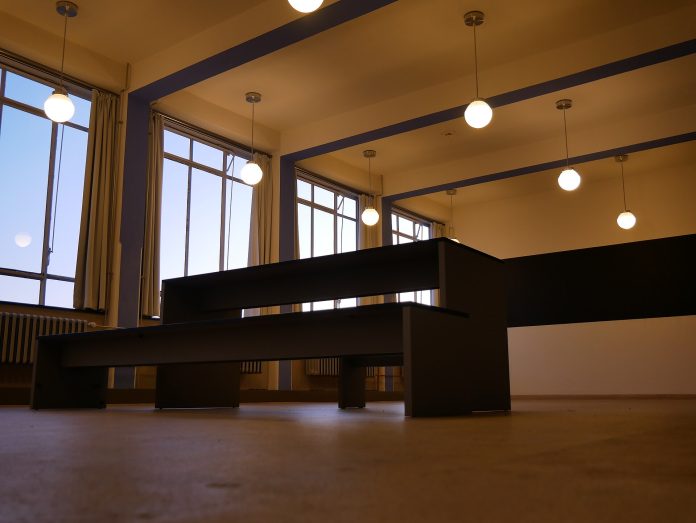 Interiør i Bauhaus-bygning