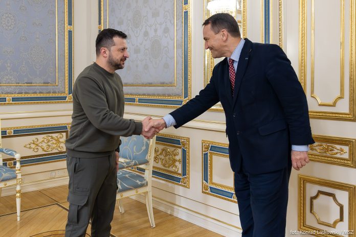 Zelenskyj og Sikorski møtes i Kyiv