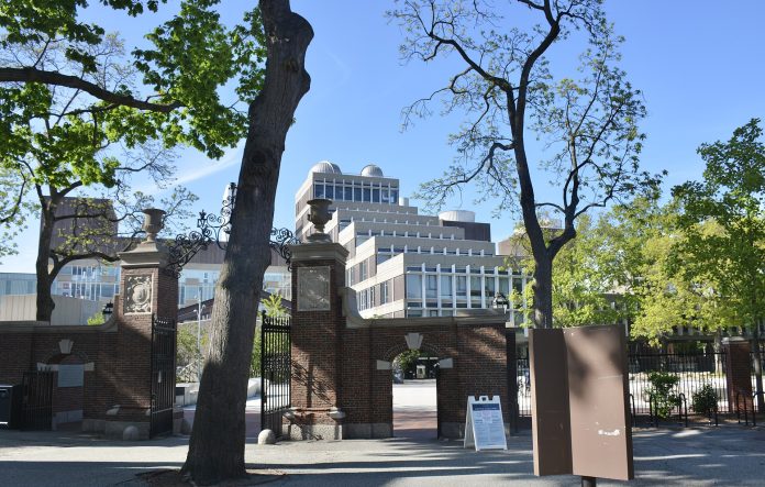 Harvard Science Center på campus