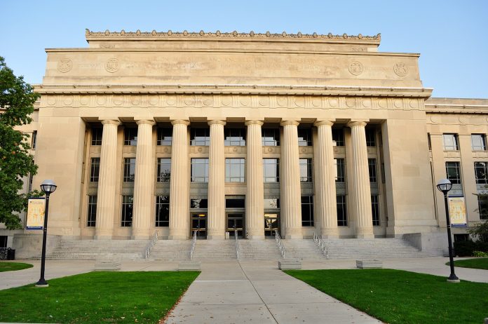Angell Hall på University of Michigan-campus