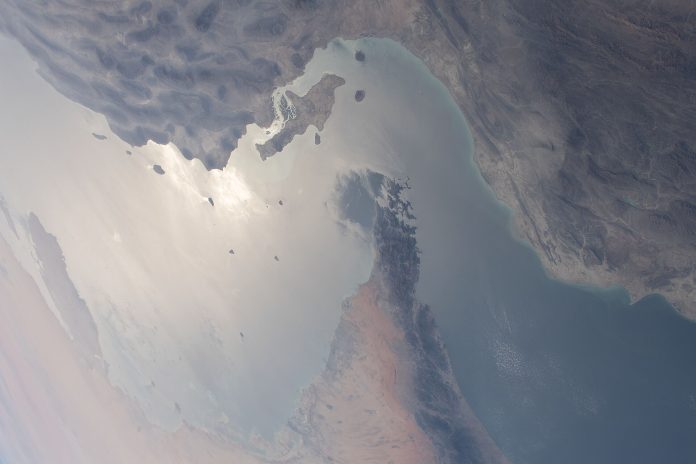 Satellittbilde av Hormuz-stredet