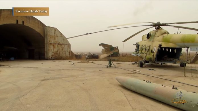 Luftfartøy ved en flybase i Syria