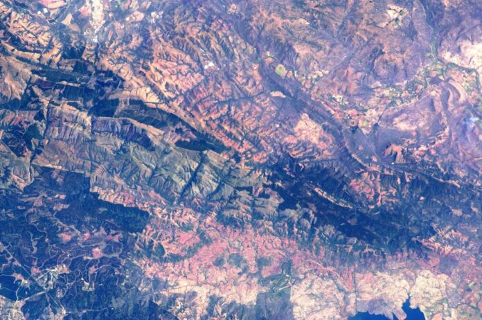Satellittbilde av grenseområdet mellom Sør-Afrika og Eswatini